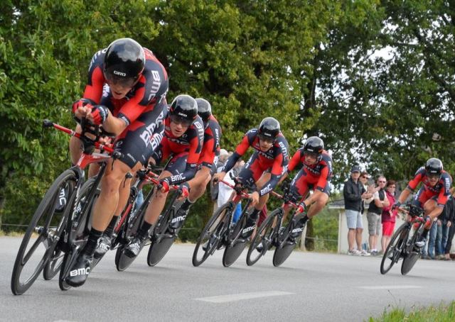 Чемпионы мира команда BMC побеждает на 9-м этапе Тур де Франс-2015