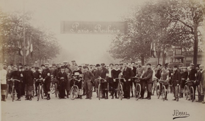 Участники первого издания Париж-Рубэ в 1896 году