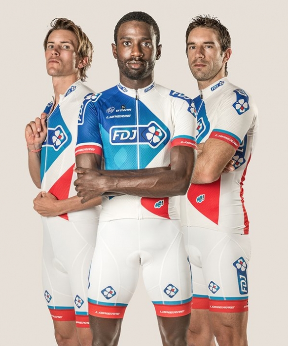 Майки велосипедных команд на 2016 год