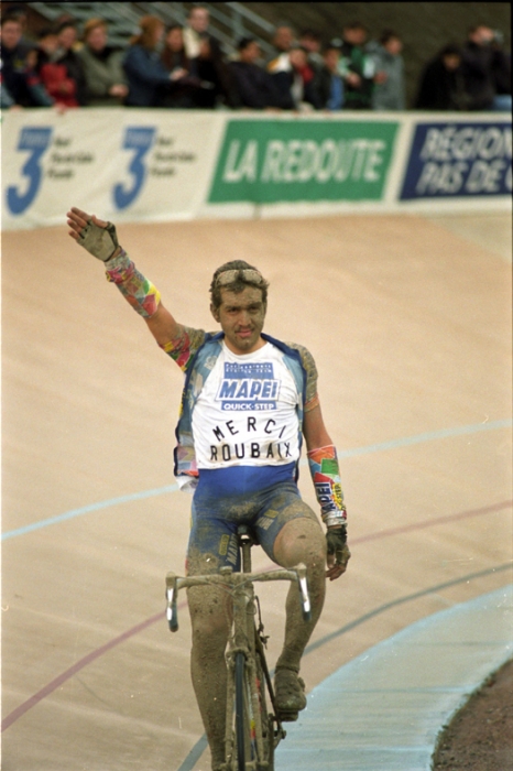 Страницы истории велоспорта: Париж-Рубэ-2001