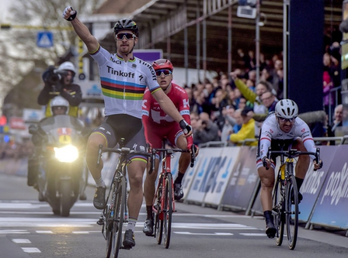 Петер Саган одержал победу на классике Гент-Вевельгем-2016 и возглавил рейтинг «Мирового тура»