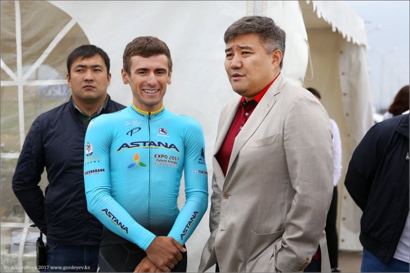 Фотоотчёт с финиша групповой гонки чемпионата Казахстана по велоспорту-шоссе 2017