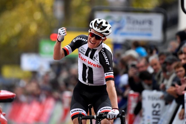 Сёрен Краг Андерсен – победитель классики Париж-Тур-2018