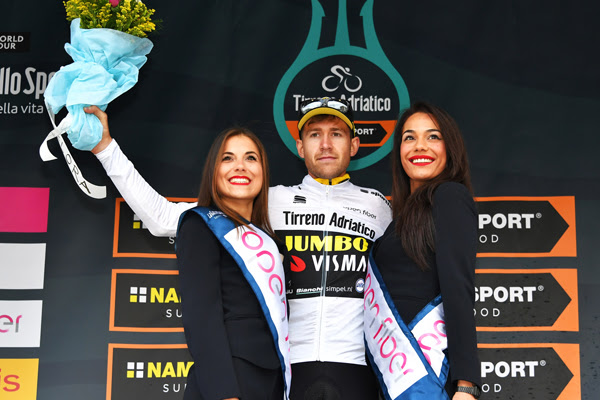 Mitchelton - Scott  - победитель командной гонки на время 1 этапа Тиррено-Адриатико-2019