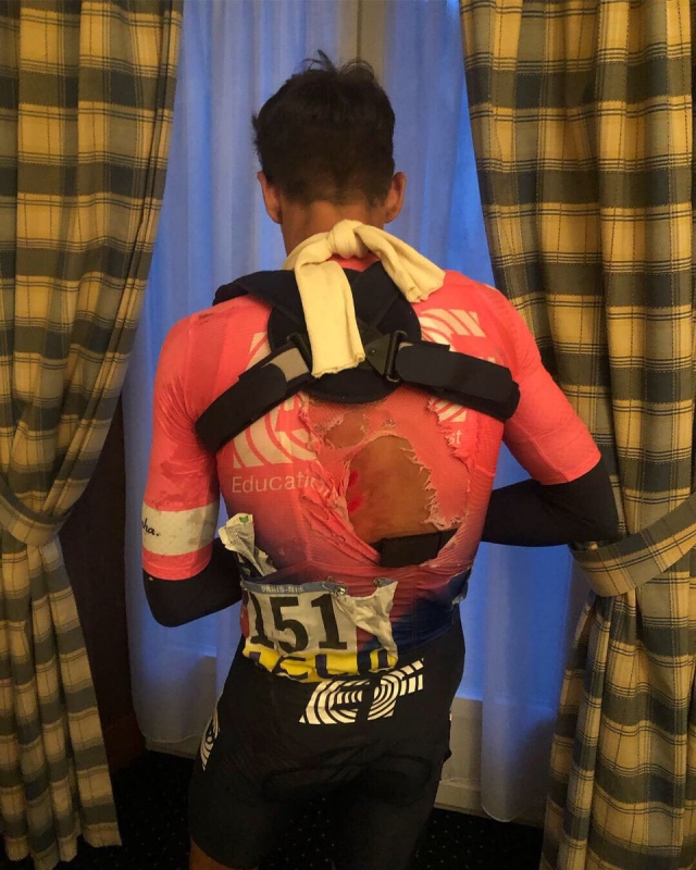Сходы и травмы гонщиков на 2-м этапе Париж-Ницца-2019