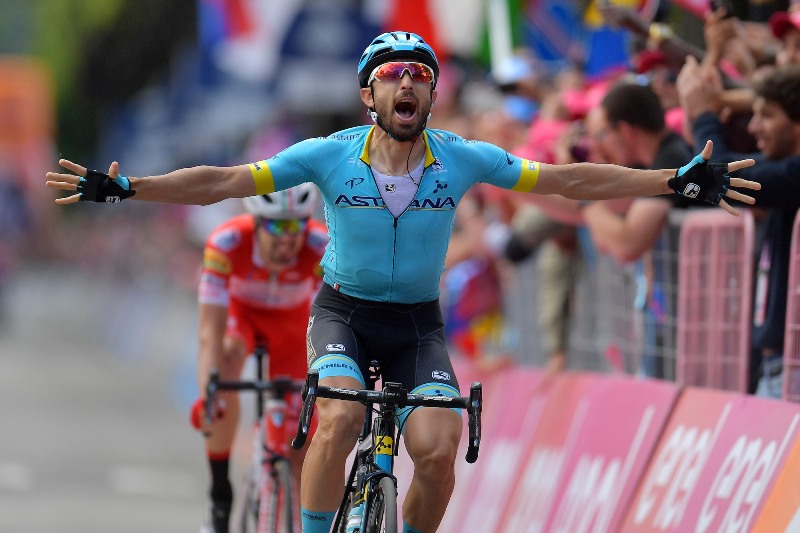 Дарио Катальдо одерживает героическую победу на 15-м этапе Джиро д’Италия-2019
