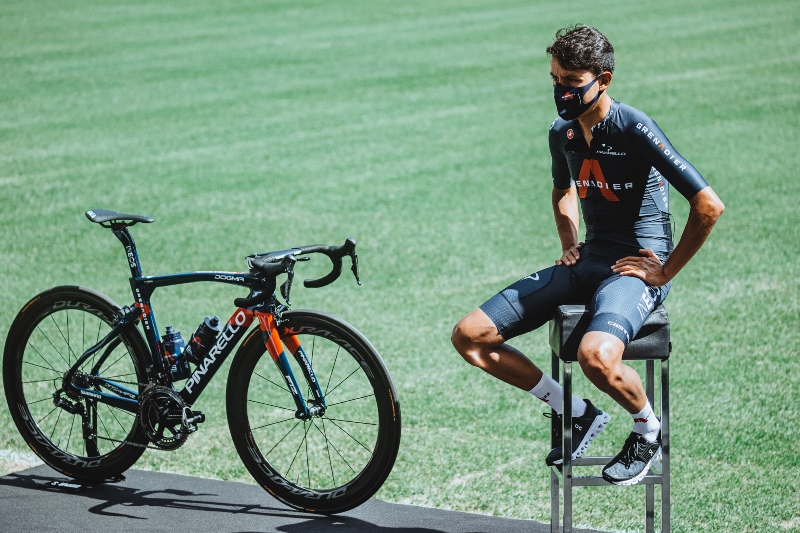 Новая велоформа и название команды Ineos перед стартом Тур де Франс-2020