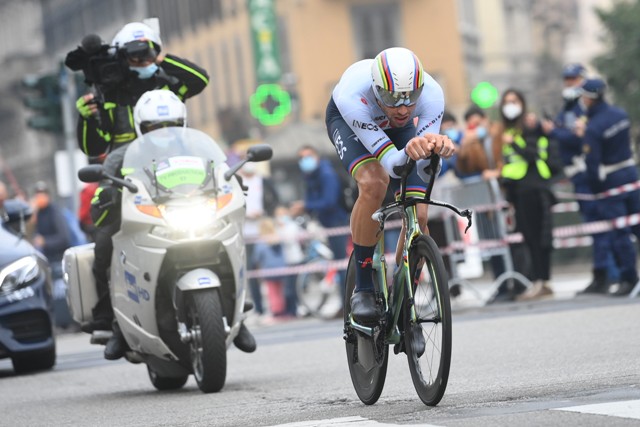 Филиппо Ганна выиграл четыре этапа на дебютном Гранд-туре Джиро д’Италия-2020