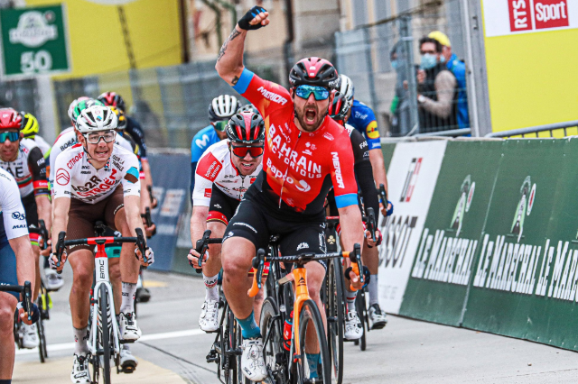 Сонни Кольбрелли – победитель 2 этапа Тура Романдии-2021