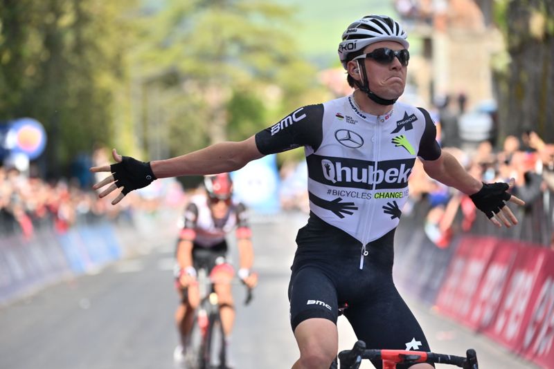 Мауро Шмид - победитель 11 этапа Джиро д’Италия-2021