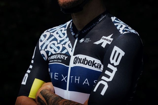 Qhubeka NextHash: новое название и велоформа южноафриканской команды