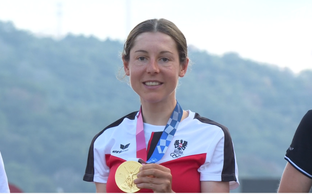 Анна Кизенхофер – олимпийская чемпионка в групповой велогонке на Олимпийских играх в Токио-2020