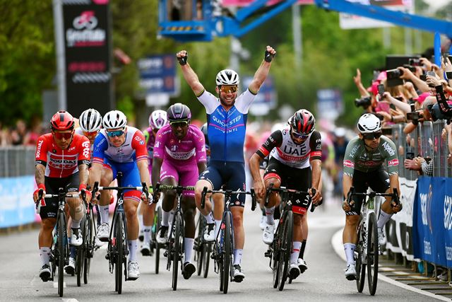 Марк Кэвендиш – победитель 3 этапа Джиро д’Италия-2022