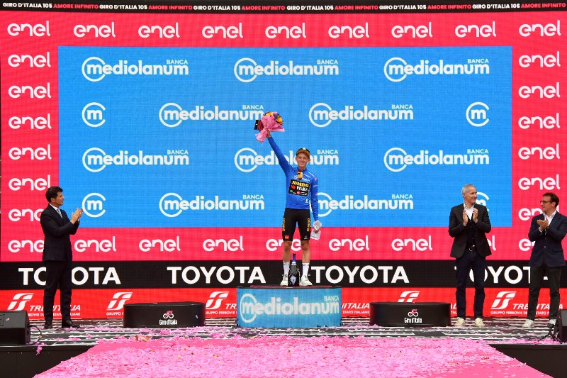 Кун Бауман: две победы на этапах и синяя майка горного короля Джиро д’Италия-2022