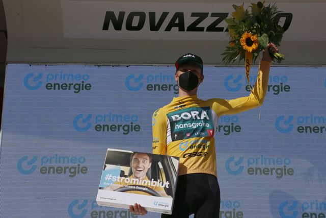 Александр Власов – победитель 5 этапа Тура Швейцарии-2022