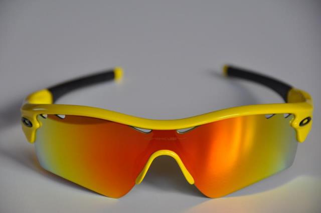 Спортивные очки Oakley: их преимущества и история создания бренда