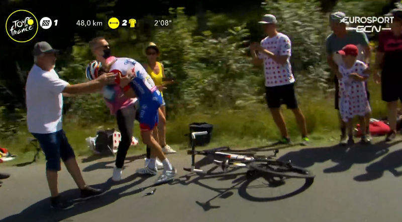 Неудачный день Тибо Пино на 8-м этапе Тур де Франс-2022