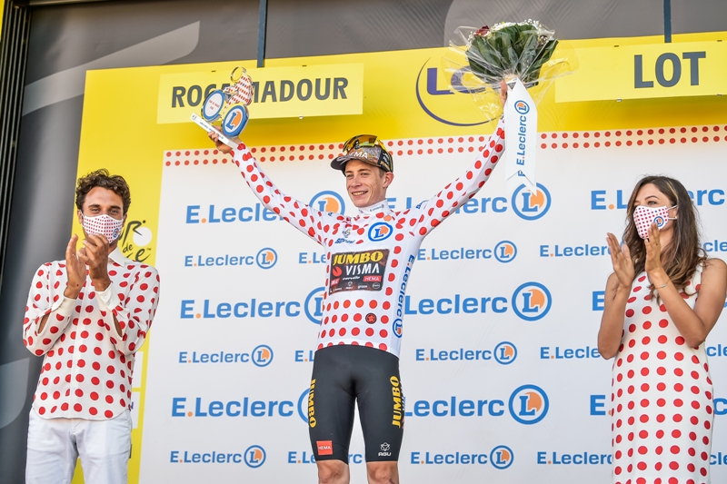 Ваут ван Арт - победитель 20 этапа Тур де Франс-2022
