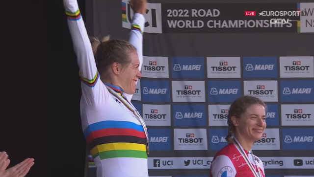 Эллен ван Дейк завоевла золото в индивидуальной гонке на время на чемпионате мира по велоспорту-2022