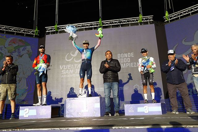 Мигель Анхель Лопес — победитель 5-го королевского этапа Вуэльты провинции Сан-Хуан-2023