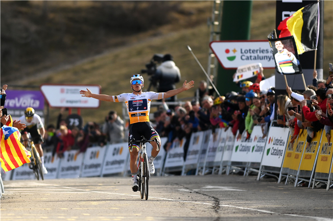 Ремко Эвенепул одержал победу на втором горном этапе Вуэльты Каталонии-2023 с финишем в подъём Ла-Молина