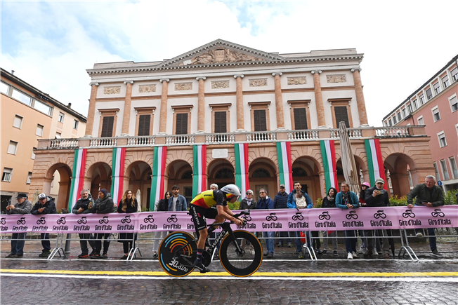  Дубль Ремко Эвенепула на Джиро д’Италия-2023