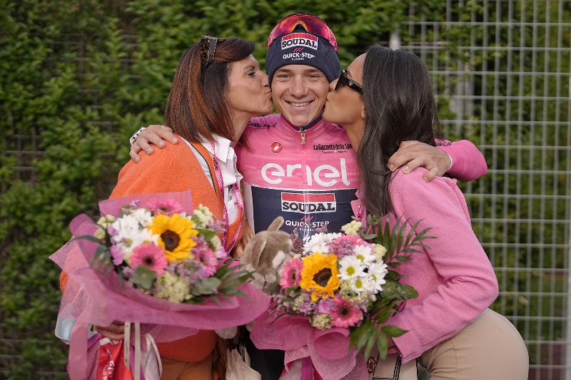 Дубль Ремко Эвенепула на Джиро д’Италия-2023