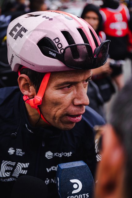 Ригоберто Уран сошёл с Джиро д’Италия-2023 из-за ковида