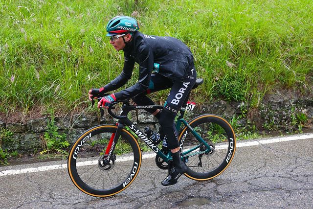 Александр Власов сошёл с Джиро д’Италия-2023 на 10-м этапе