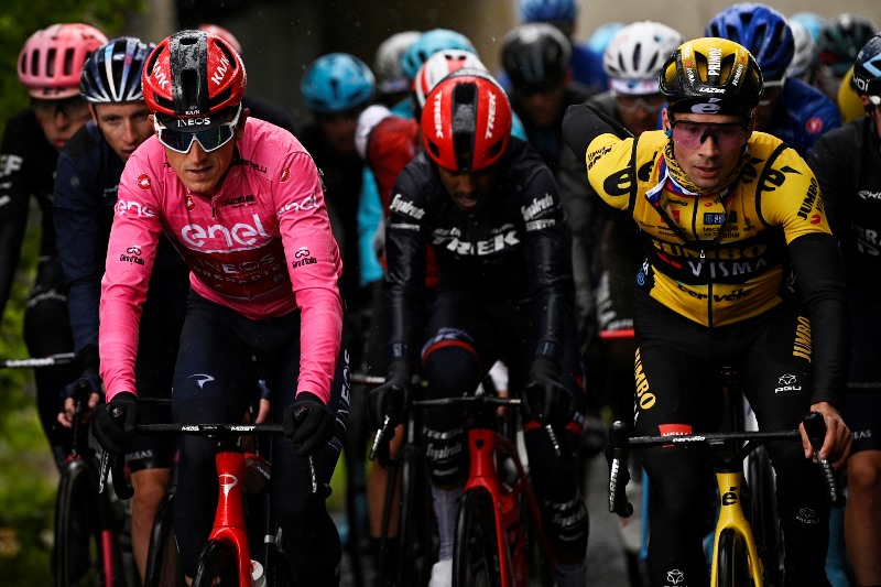 Герант Томас о первом дне в розовой майке лидера на 10-м этапе Джиро д’Италия-2023