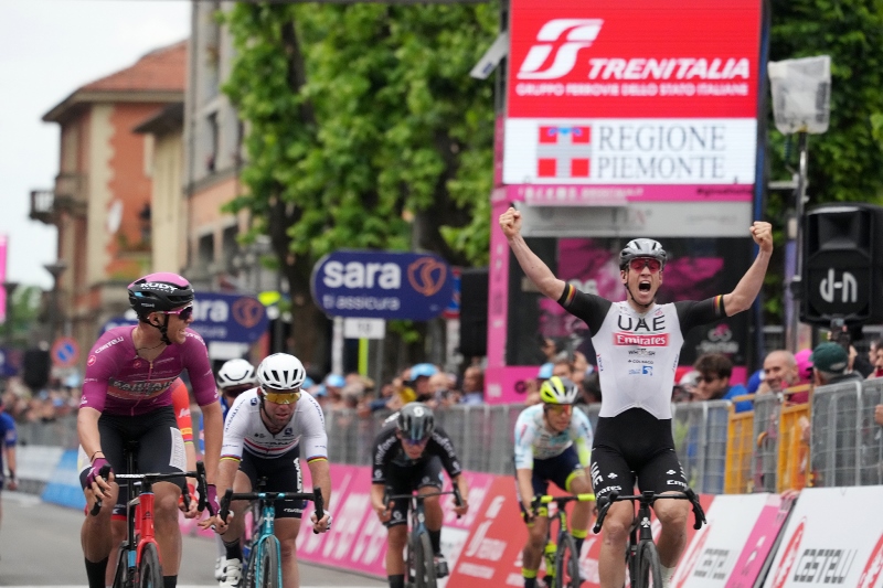 Паскаль Акерман — победитель 11 этапа Джиро д’Италия-2023
