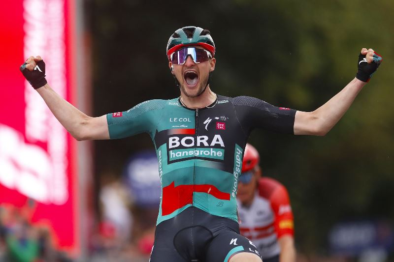 Нико Денц — победитель 12 этапа Джиро д’Италия-2023