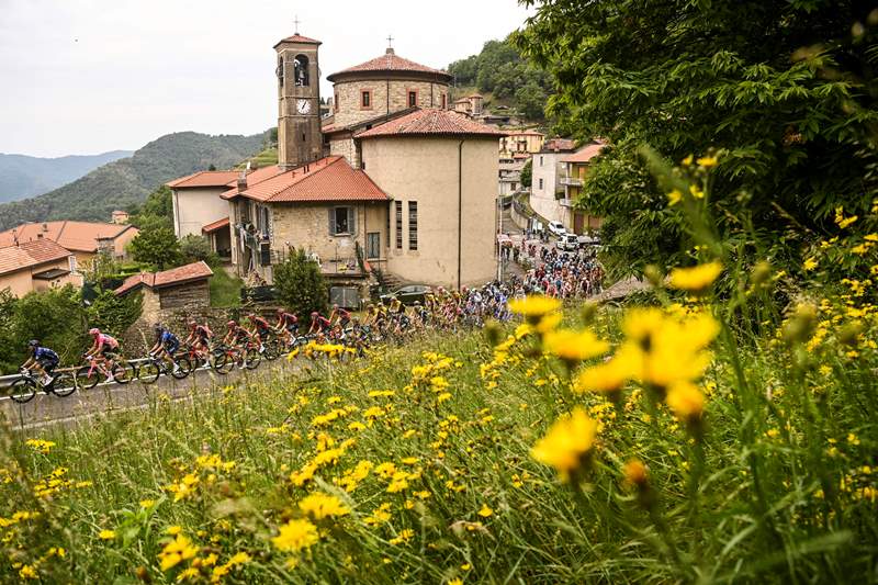 Брэндон МакНалти — победитель 15 этапа Джиро д’Италия-2023