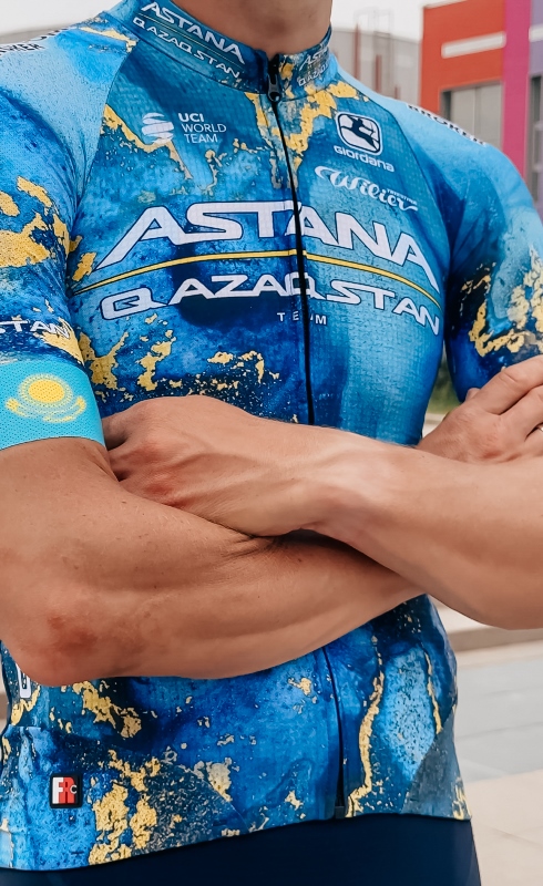 Astana Qazaqstan Team: Новый дизайн веломайки на «Тур де Франс»