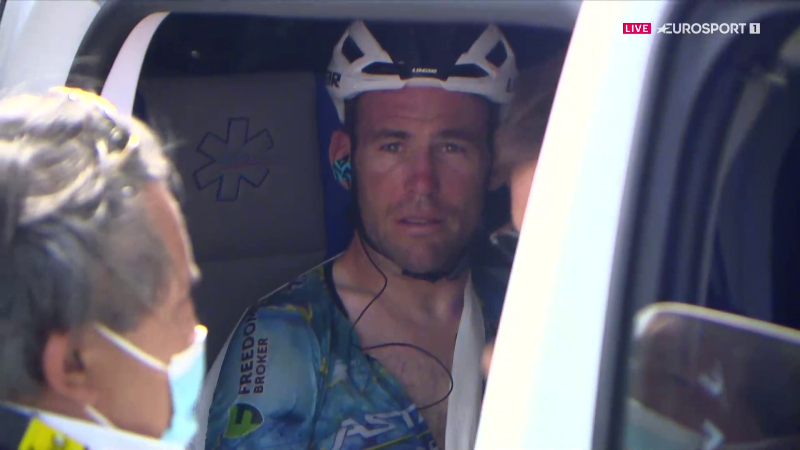 Марк Кэвендиш сошёл с Тур де Франс-2023 после падения на 8-м этапе