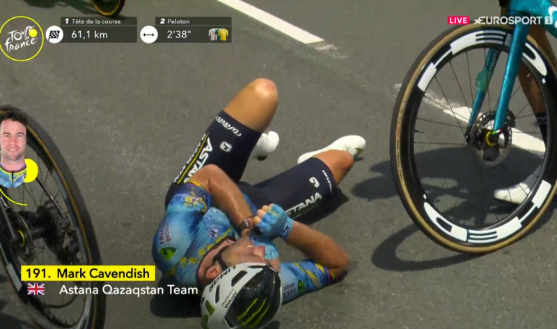 Марк Кэвендиш сошёл с Тур де Франс-2023 после падения на 8-м этапе