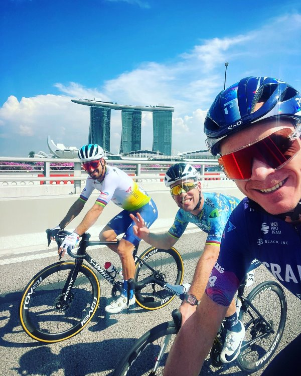     “Tour de France Prudential Singapore” 