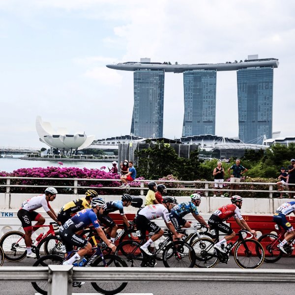     “Tour de France Prudential Singapore” 