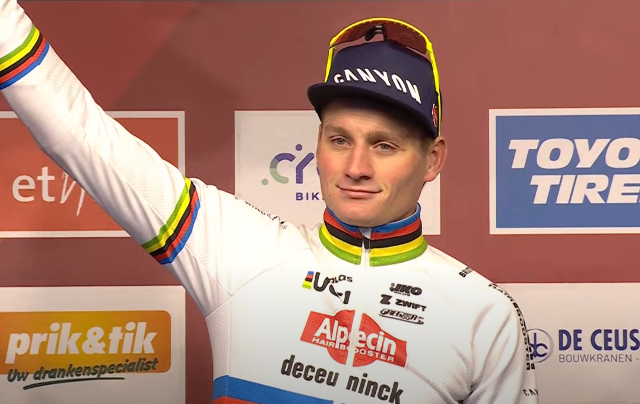 Матье ван дер Пул — победитель этапа Кубка мира по велокроссу в Зонховене