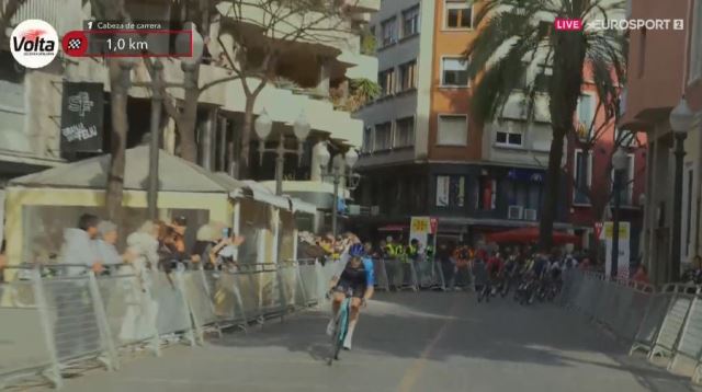 Ник Шульц — победитель 1 этапа Вуэльты Каталонии-2024