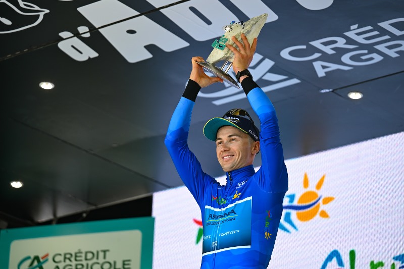 Алексей Луценко становится победителем общего зачета Джиро д’Абруццо