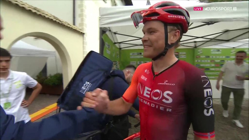 Тобиас Фосс — победитель 1 этапа Тура Альп-2024