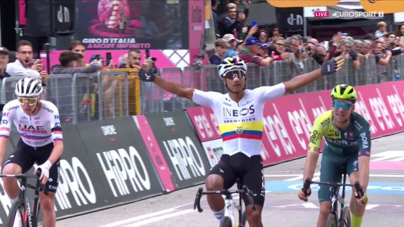 Джонатан Нарваэс — победитель 1 этапа Джиро д'Италия-2024