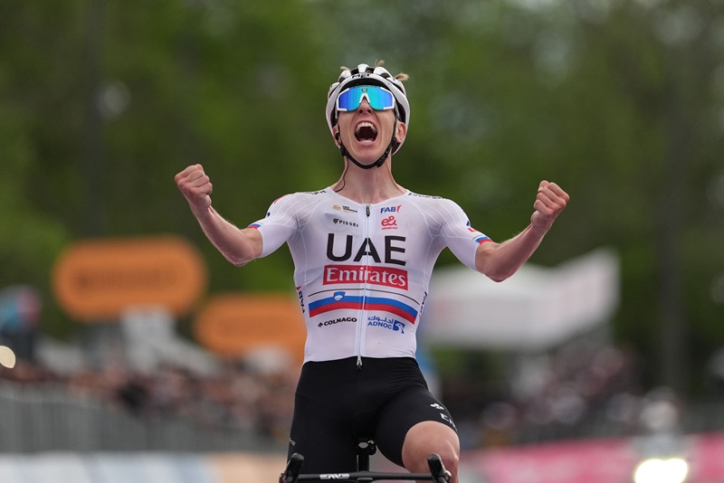 Тадей Погачар — победитель 2 этапа Джиро д’Италия-2024