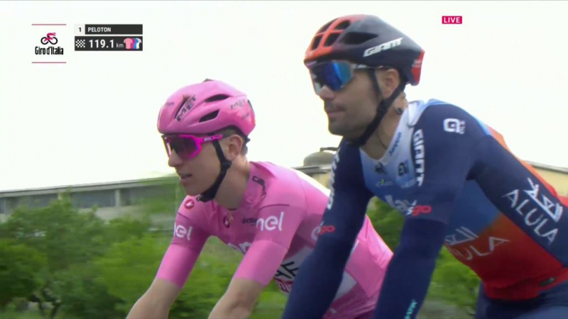 Победа Тима Мерлира, шоу Тадея Погачара на 3-м этапе Джиро д’Италия-2024