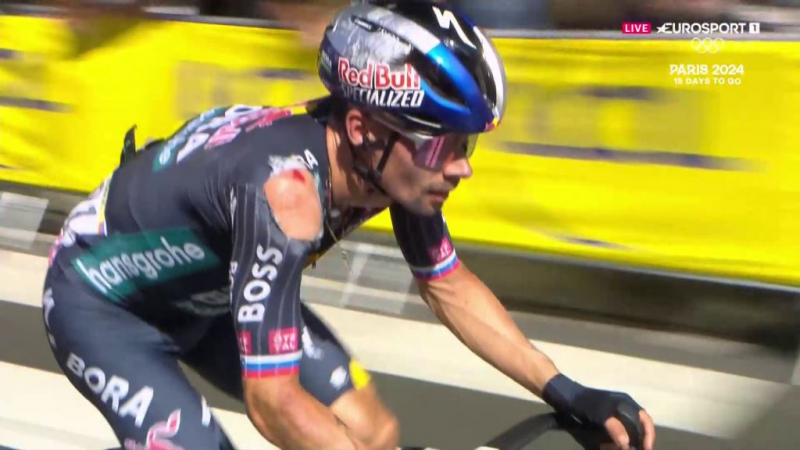 Примож Роглич попал в завал за 12,5 км до финиша 12 этапа Тур де Франс-2024