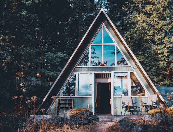 A-frame :   ,       