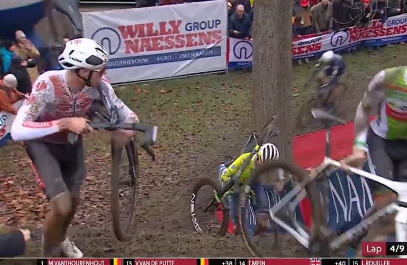 UCI World Cup Namur-2024. . 