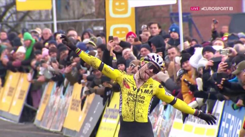 Ваут ван Арт — победитель велокросса “Superprestige Gullegem”-2025