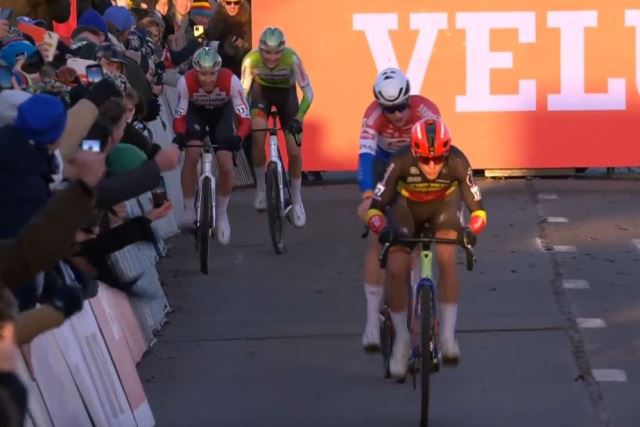 ���� ��� �������� ������ ���� ������ �� ����� ����� ���� �� ���������� � �����������